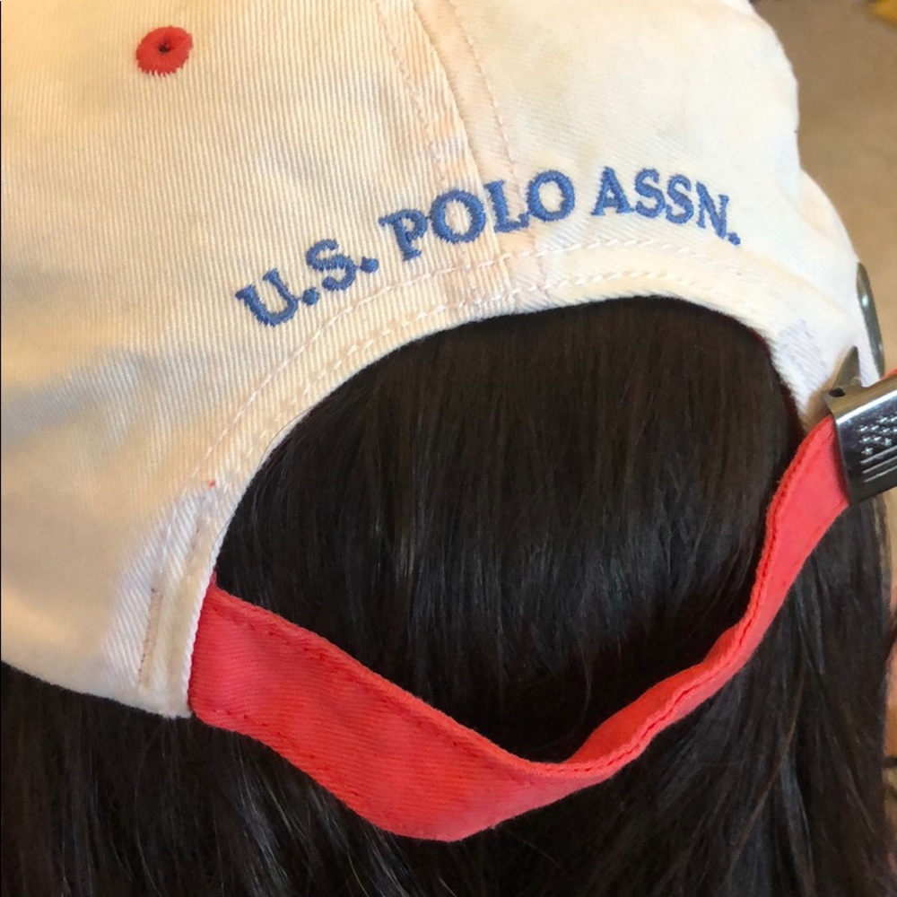 Hat - Picture 3 of 3